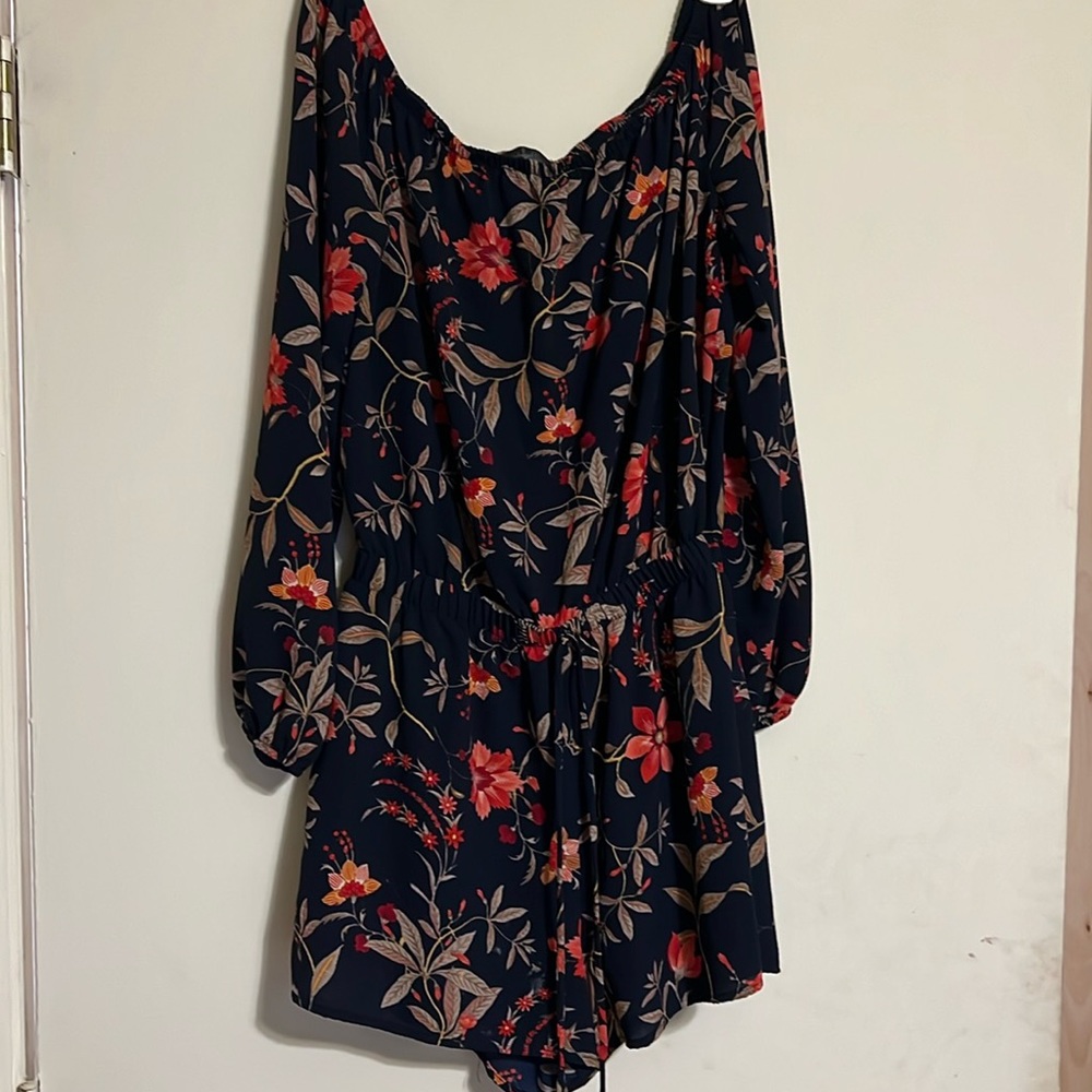 Floral short jumper